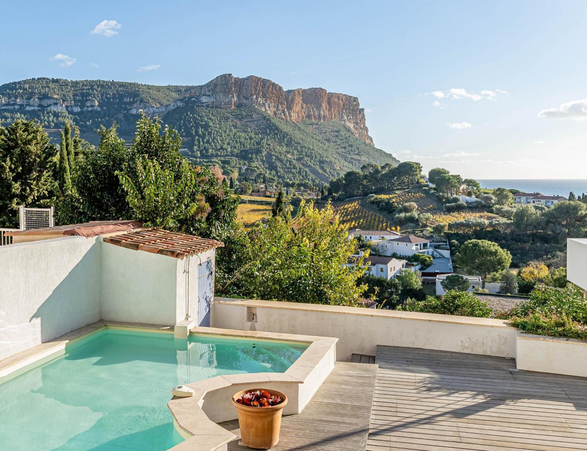Les Restanques Par Dodo A * Cassis